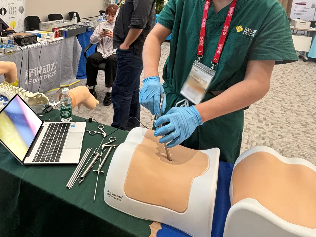 spinal endoscopic surgery training model supplier