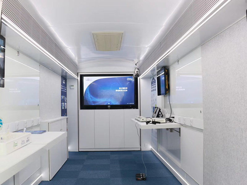 Boston Science Bus Mobile Education Center