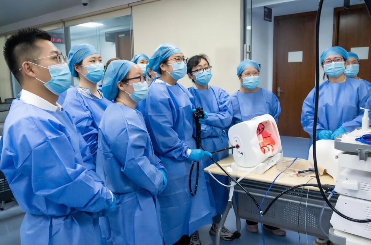 gastrointestinal-simulation-endoscopy-training-system-1.jpg gastrointestinal-simulation-endoscopy-training-system-1.jpg